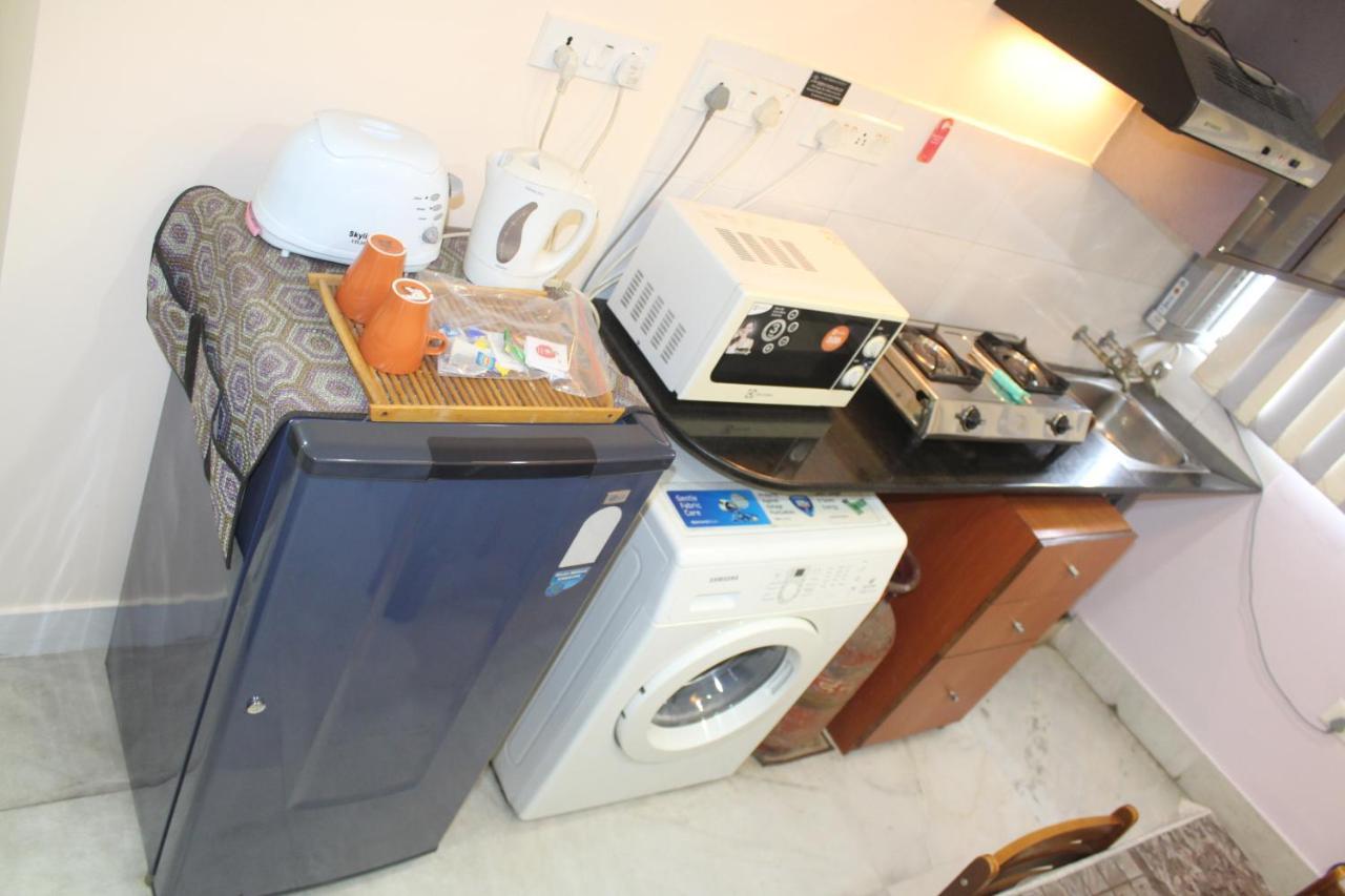 Service Apartments, Park Street, Calcutta Екстер'єр фото