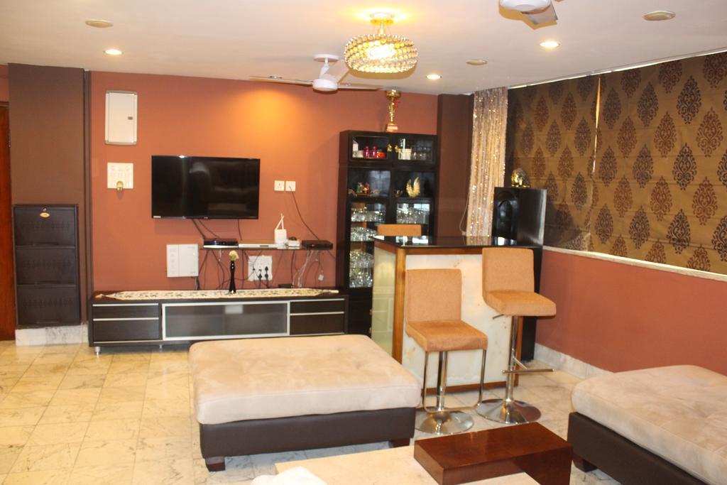Service Apartments, Park Street, Calcutta Екстер'єр фото