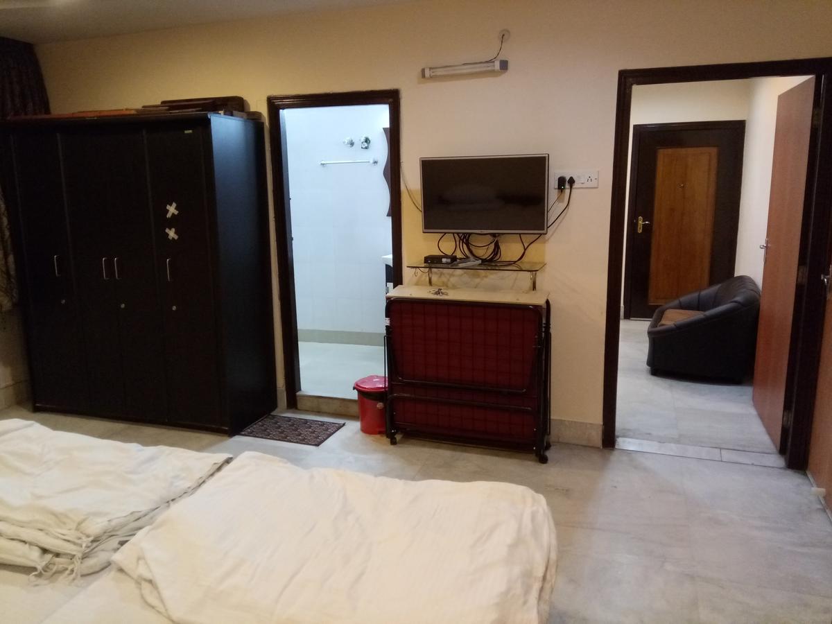 Service Apartments, Park Street, Calcutta Екстер'єр фото