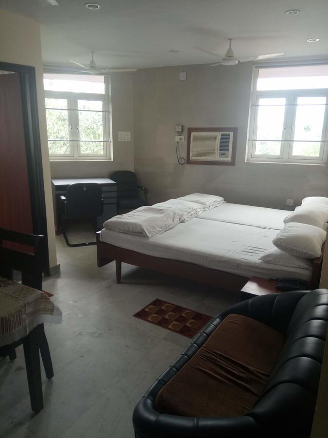 Service Apartments, Park Street, Calcutta Екстер'єр фото