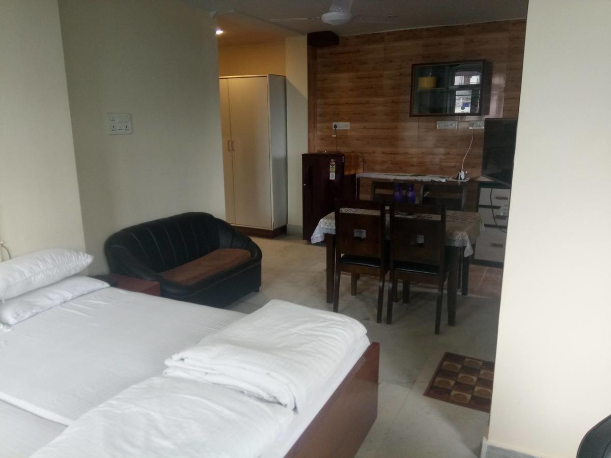 Service Apartments, Park Street, Calcutta Екстер'єр фото