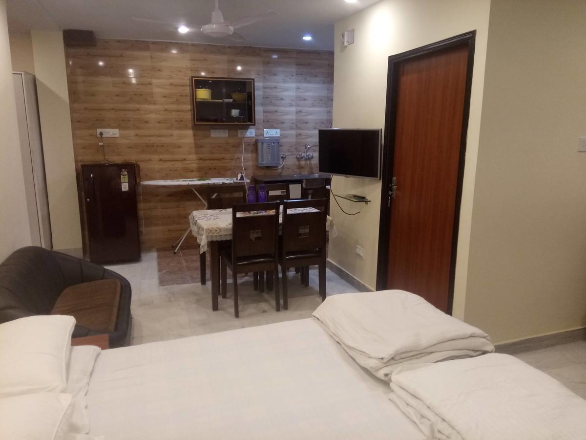 Service Apartments, Park Street, Calcutta Екстер'єр фото